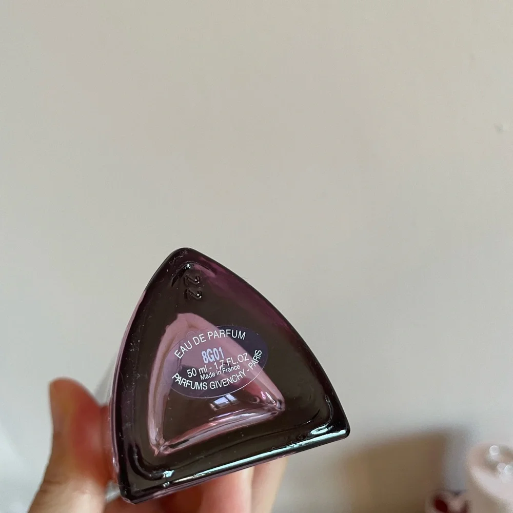 Givenchy Very Irresistible - 1.7 fl oz - Picture 4 of 4
